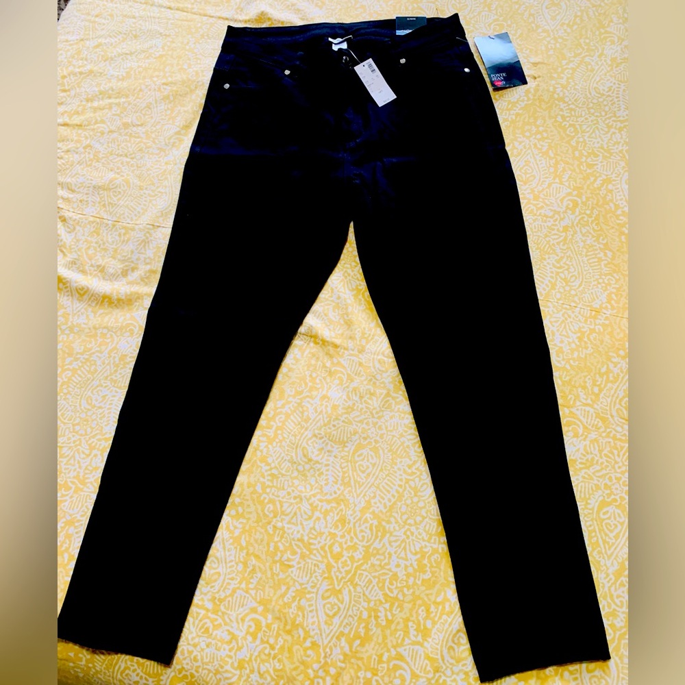 Black Ponte Jean Pant